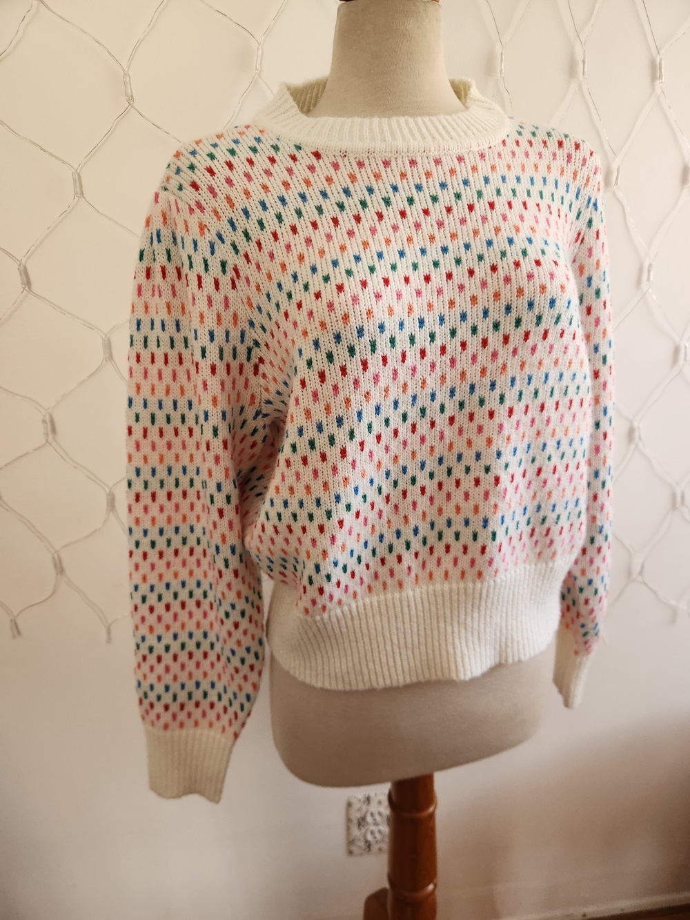 St. John's Bay Cream Knit Sweater with Multicolor Dot Pattern • Tagged Large